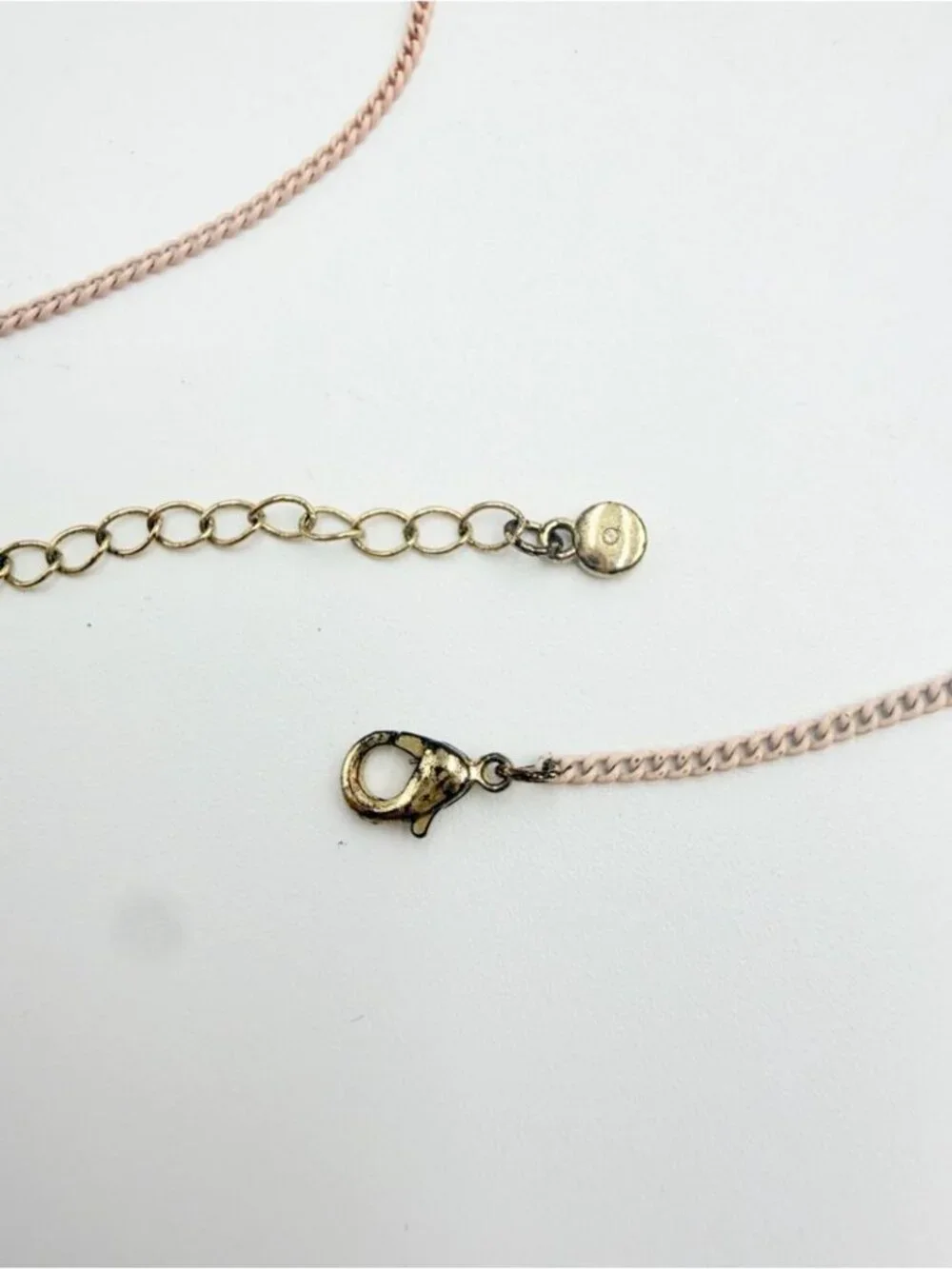 Liz Claiborne Faux Pearl Cluster Statement Necklace Gold Tone Adjustable